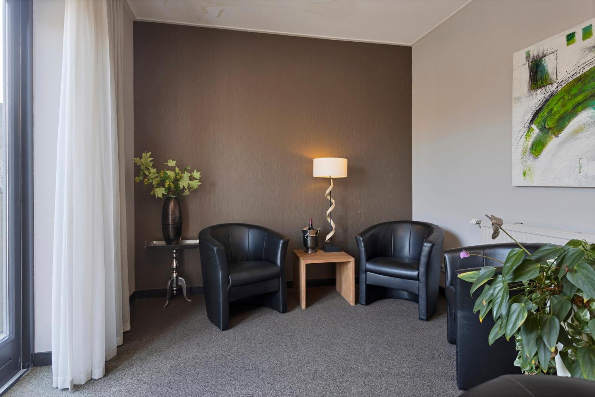 Hunzego Hotel Uithuizermeeden Zewnętrze zdjęcie